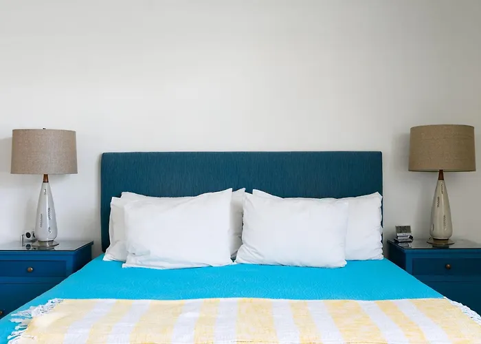 Monkey Tree Hotel By Avantstay Stylish Hotel In Palm Springs W Pool