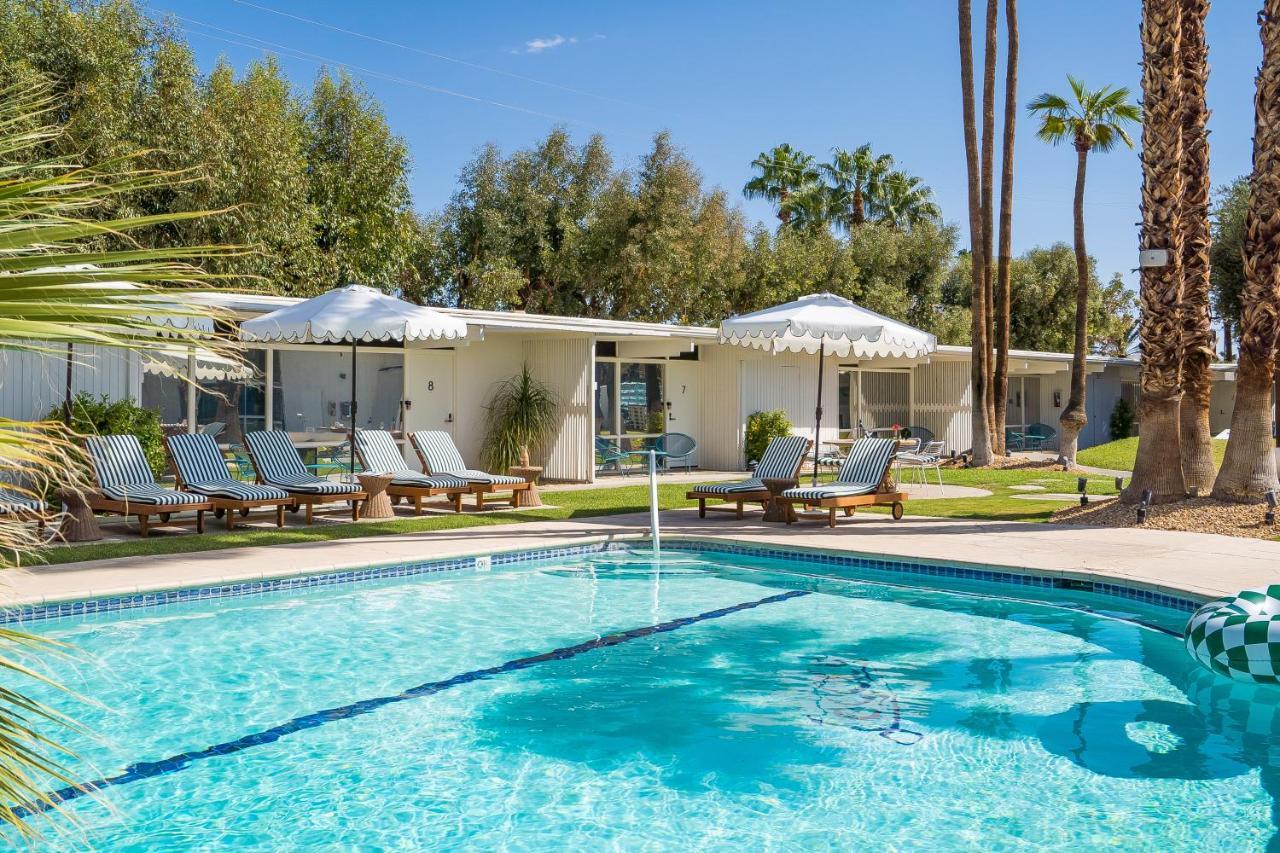 Monkey Tree By Avantstay Stylish In W Pool Hotel Palm Springs