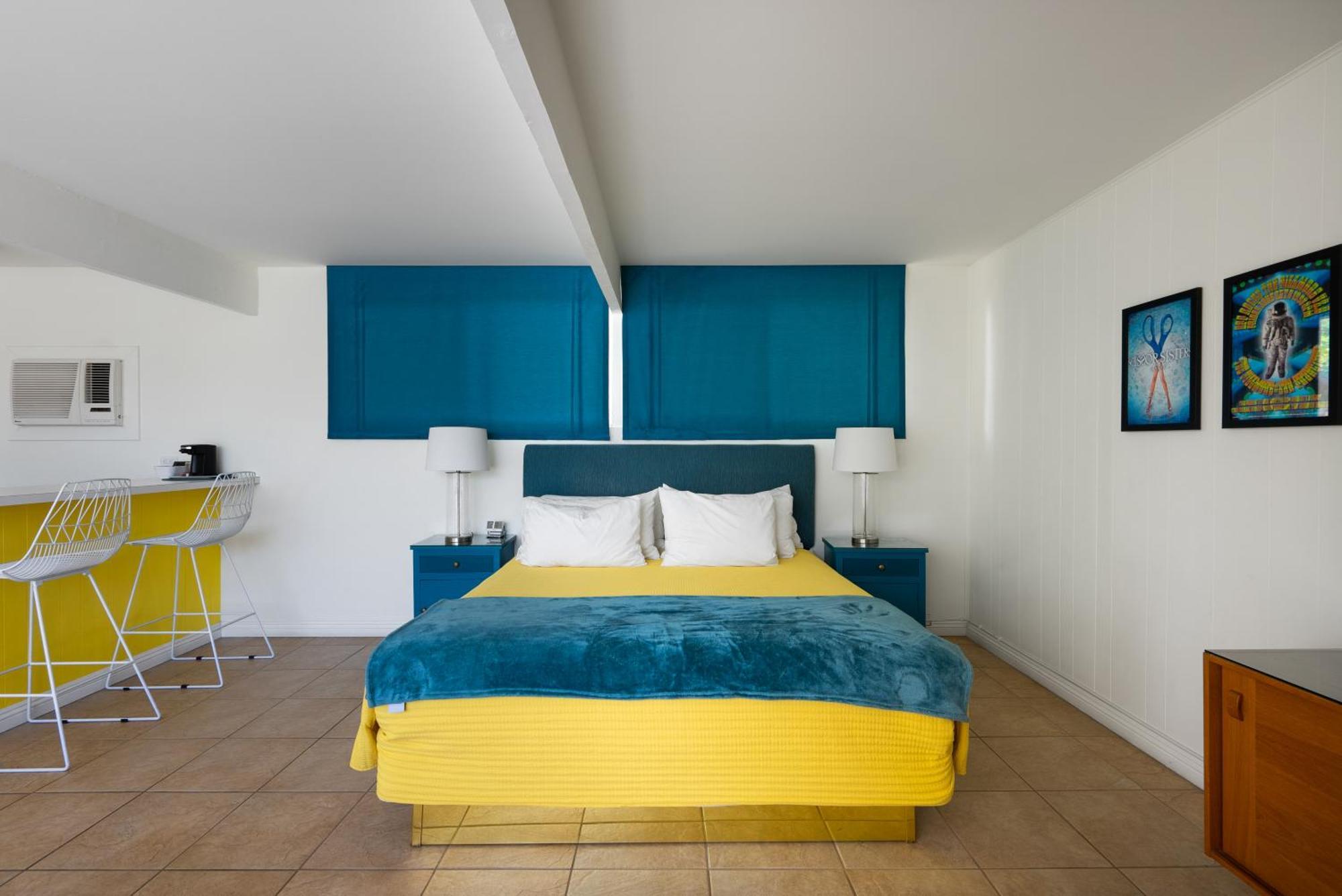 Monkey Tree By Avantstay Stylish In W Pool Hotel Palm Springs