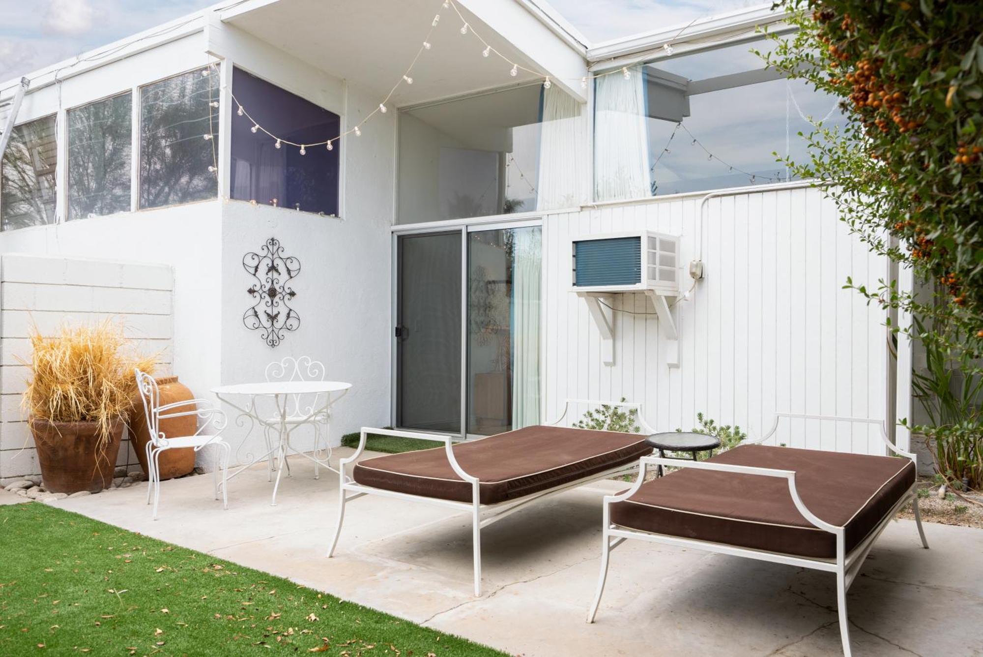 Monkey Tree By Avantstay Stylish In W Pool Hotel Palm Springs