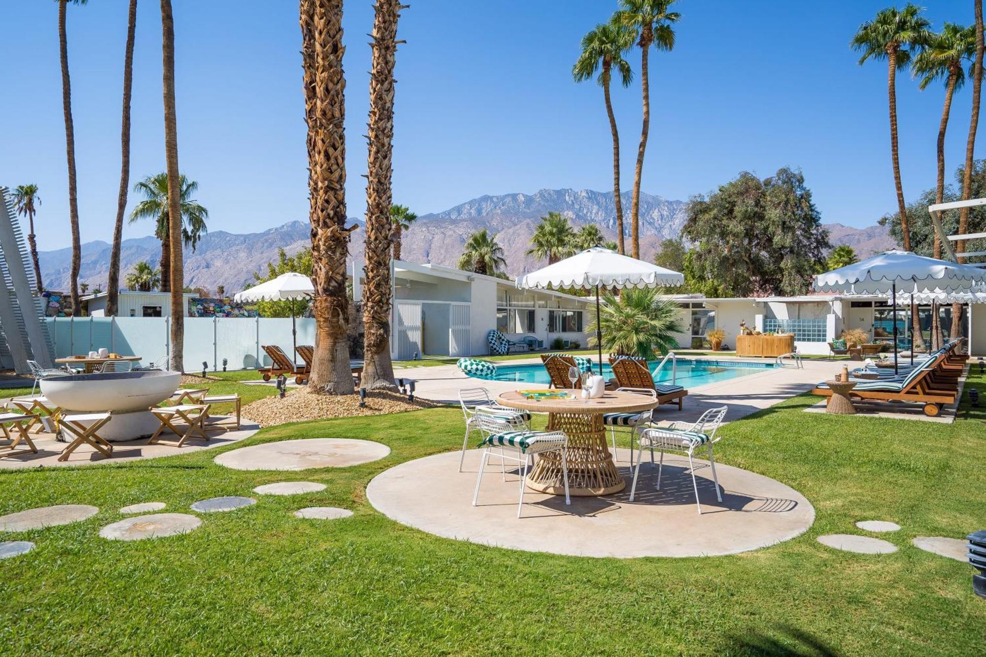 Monkey Tree By Avantstay Stylish In W Pool